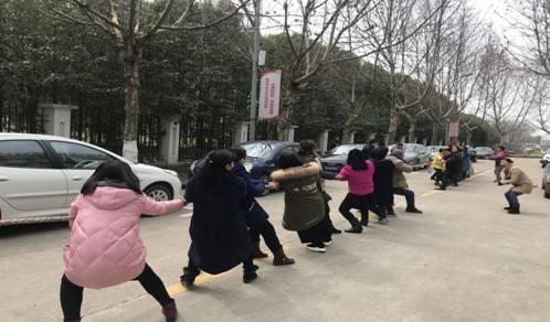 教工拔河比赛3.jpg
